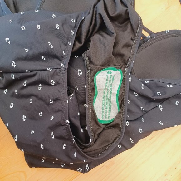 NEW WITH TAGS! Beach Couture Black and White One Piece Bathing Suit (3136) - Picture 6 of 14